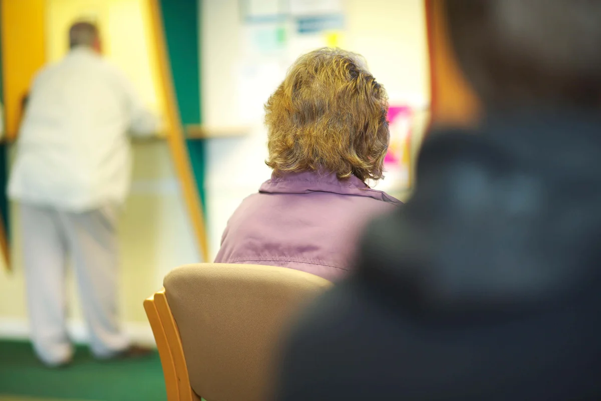 AI Resepsionis Klinik, Gagal Paham Aksen Yorkshire Pasien