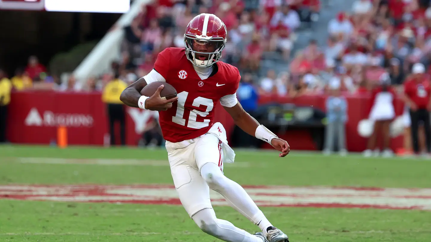 Alabama Crimson Tide bersiap menghadapi South Carolina Gamecocks di Tuscaloosa