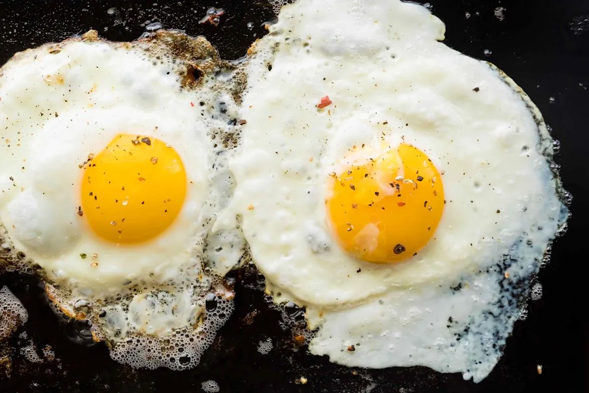 Alex Guarnaschelli membagikan rahasia masak telur goreng pakai brown butter