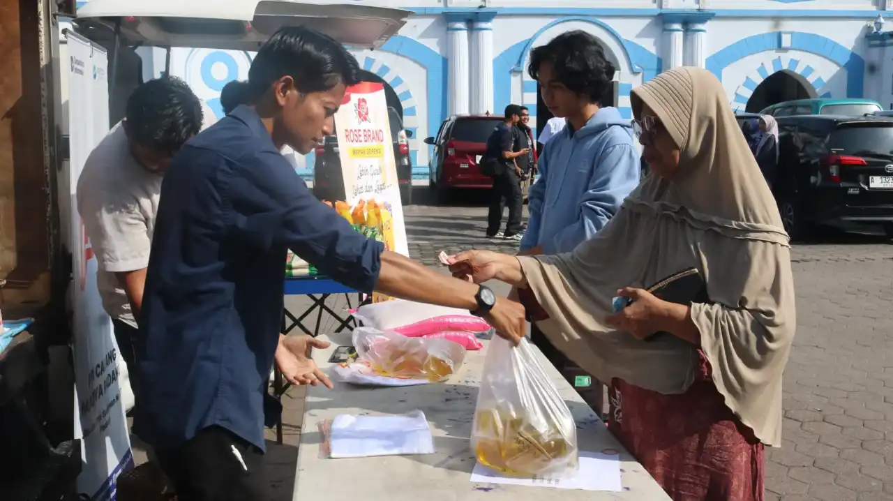 Analisis kecenderungan operasi pasar murah Pemko Padang dalam menjaga stabilitas pangan