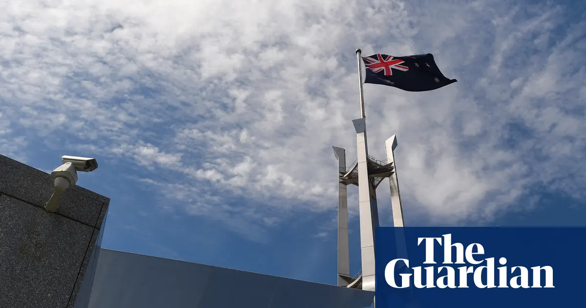 Analisis prediktif ancaman halusinasi AI dalam dokumen inquiry parlemen Australia