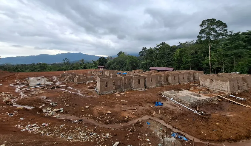 DPRD Sumbar menuai sorotan publik akibat pengadaan anggaran miliaran rupiah di tengah pemulihan pascabencana