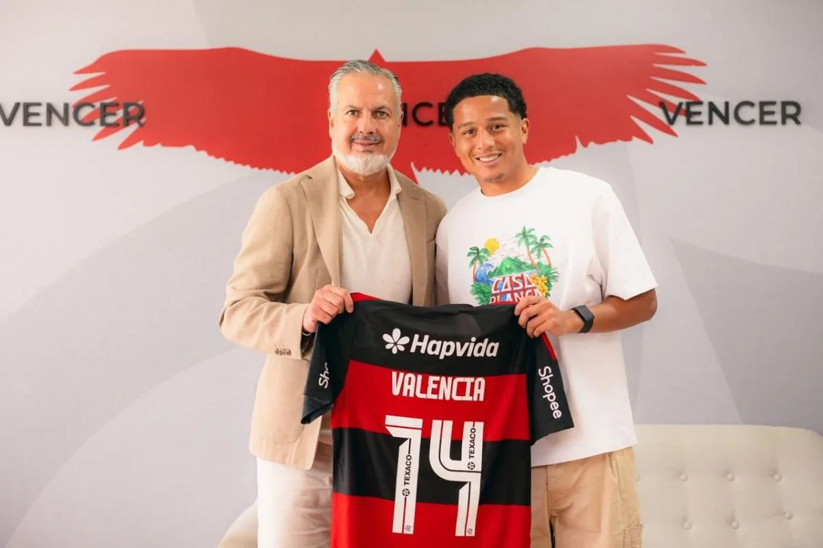 Anthony Valencia resmi bergabung dengan Flamengo untuk memperkuat lini serang di Copa Libertadores
