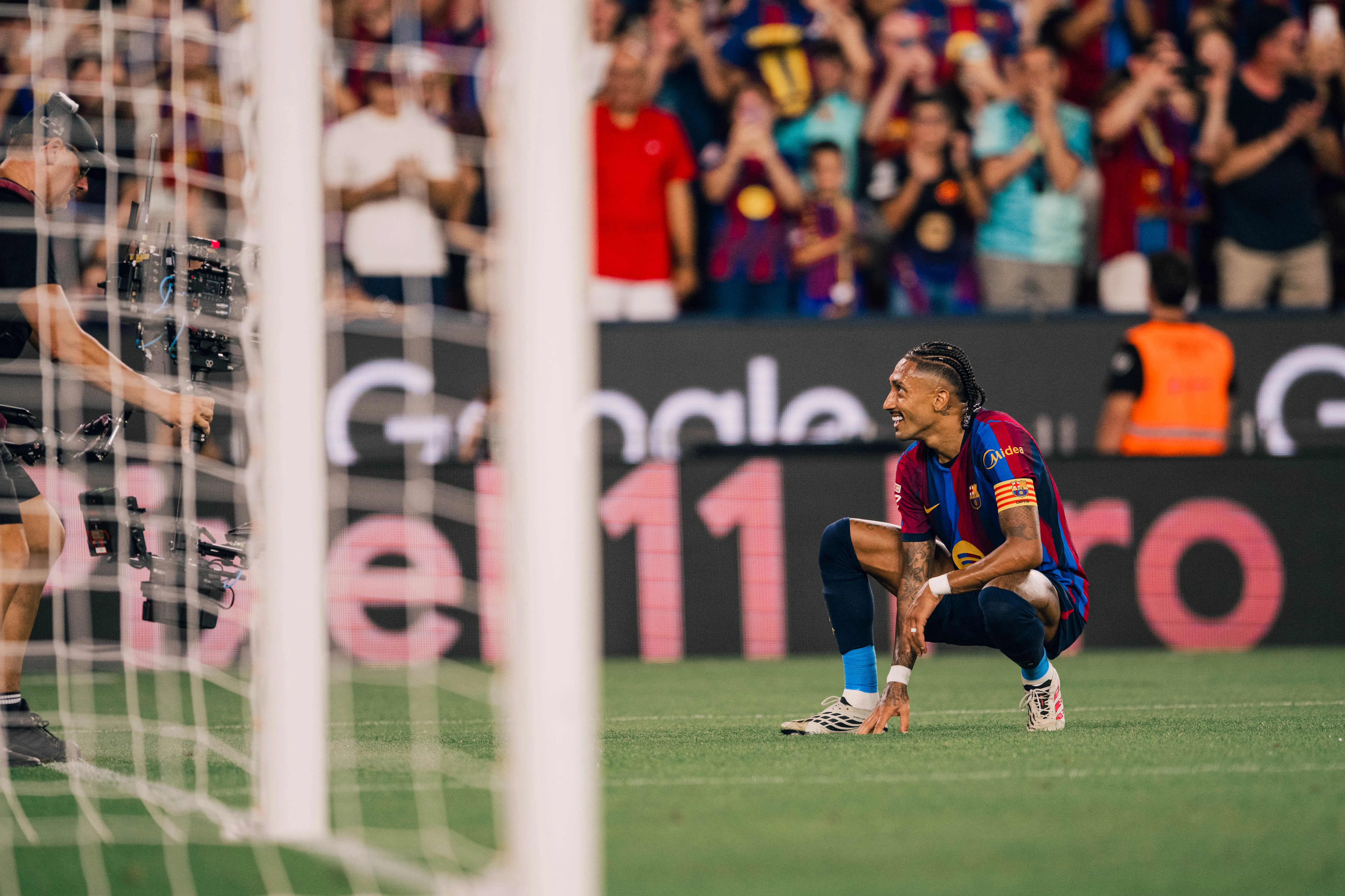 Raphinha dan Fermin bawa Barcelona amankan kemenangan kandang perdana LaLiga atas Athletic Club