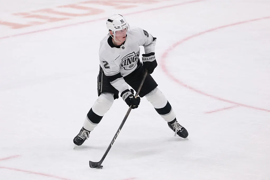 Brandt Clarke dan Drew Doughty jadi tumpuan lini belakang LA Kings di NHL 2026