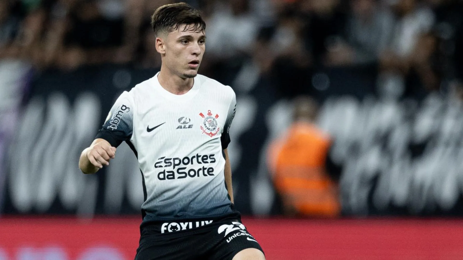 Besiktas siapkan dana besar untuk boyong gelandang Corinthians Breno Bidon