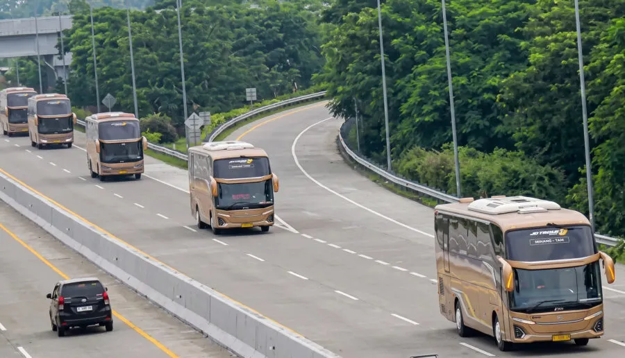 Mandenai Class Bus Tunas Antarnusa Muda tawarkan kemewahan perjalanan darat lintas Sumatera