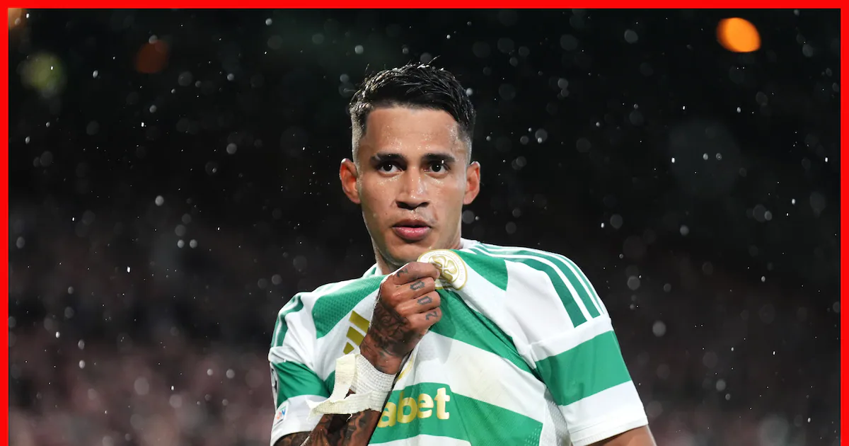 Camilo Duran rayakan gol kemenangan Celtic atas LASK di Liga Champions