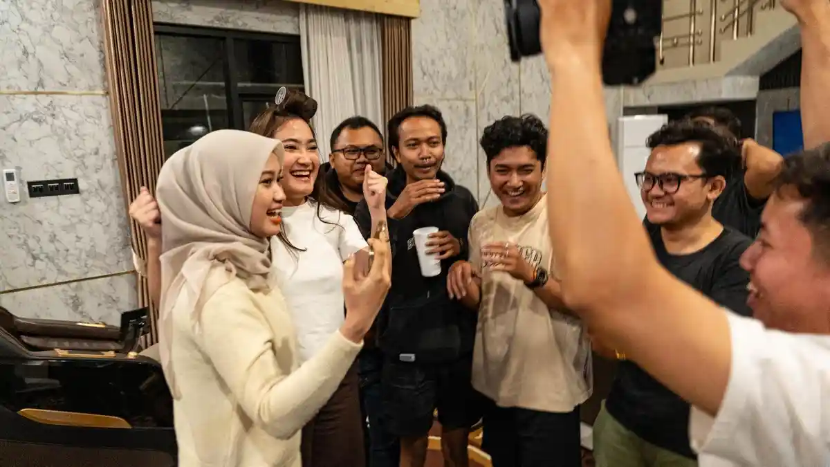 CIM Creative Agency gelar outing Ke Luar Sejenak di Tawangmangu rayakan HUT ke-81 RI