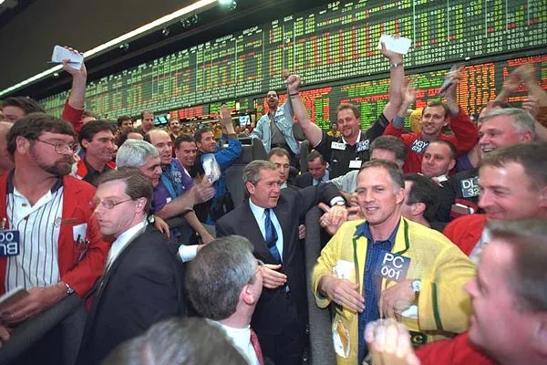 CME Group menjadi operator bursa derivatif keuangan global terkemuka di dunia