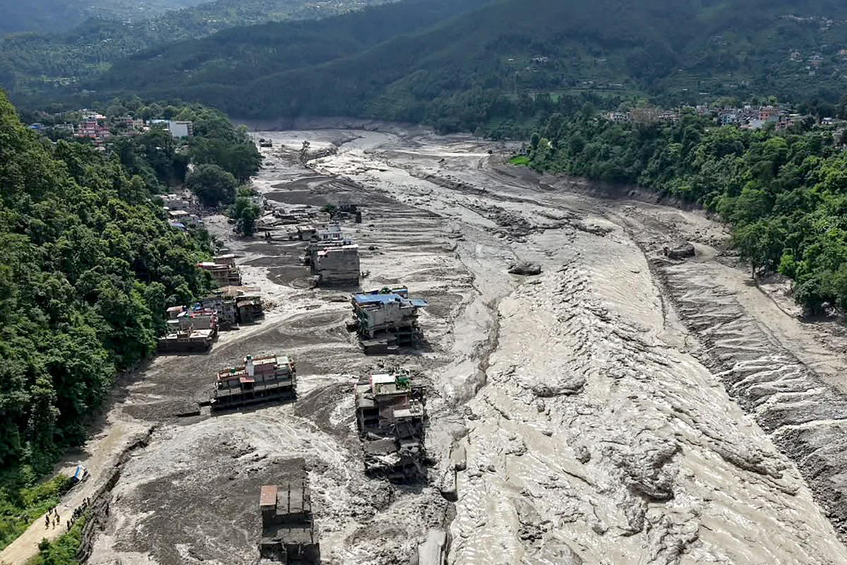 Daftar bencana banjir bandang dan longsor mematikan di wilayah Pegunungan Himalaya dalam beberapa tahun terakhir