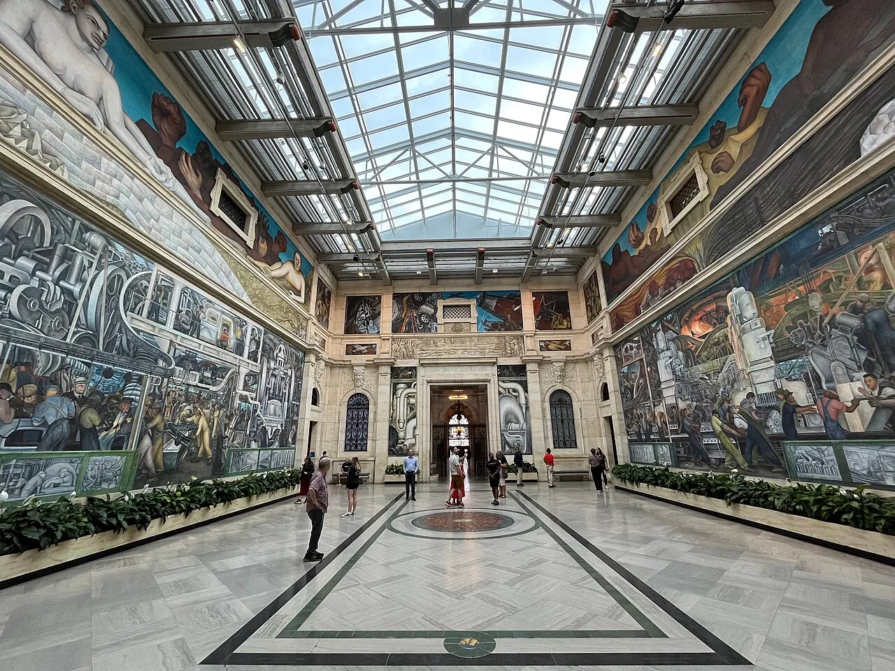 Detroit Industry Murals karya Diego Rivera merekam kejayaan industri modern di Detroit Institute of Arts