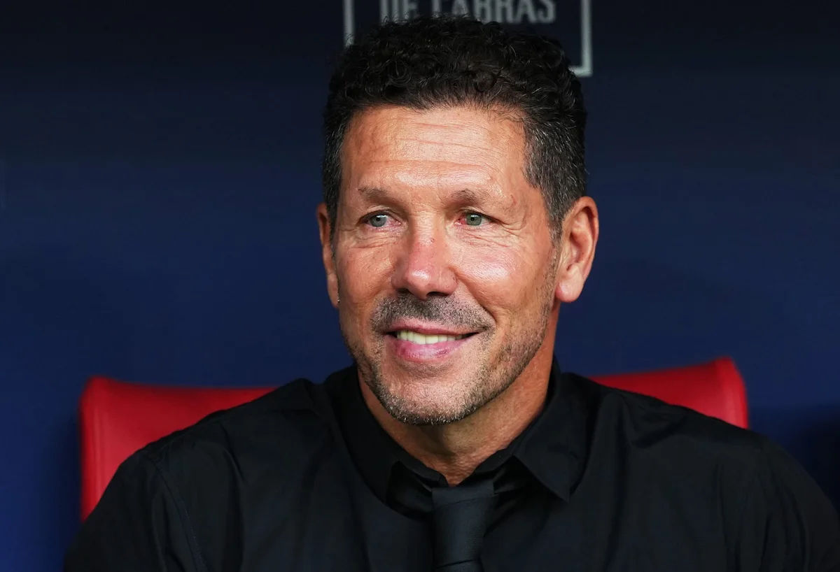 Diego Simeone menjelaskan situasi Julian Alvarez di Atletico Madrid di tengah rumor Barcelona