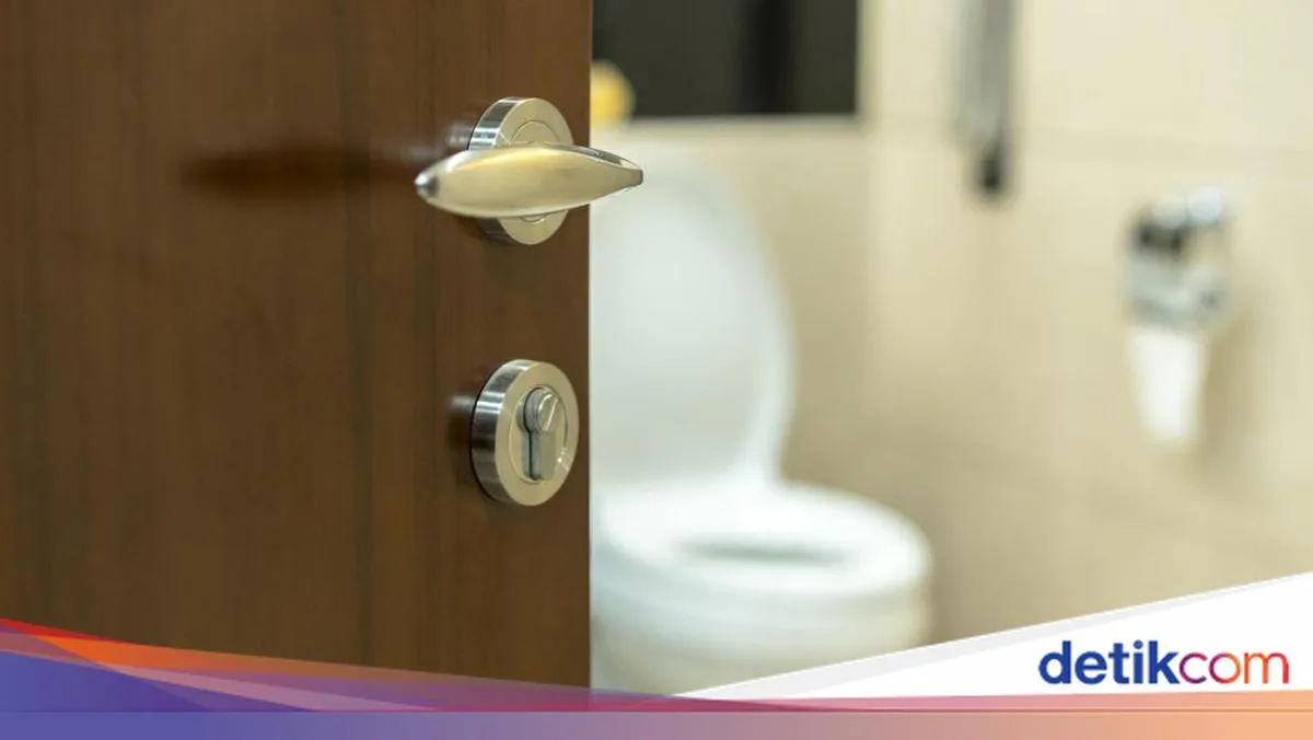 Panduan lengkap bacaan doa keluar WC beserta arti dan adab Islami