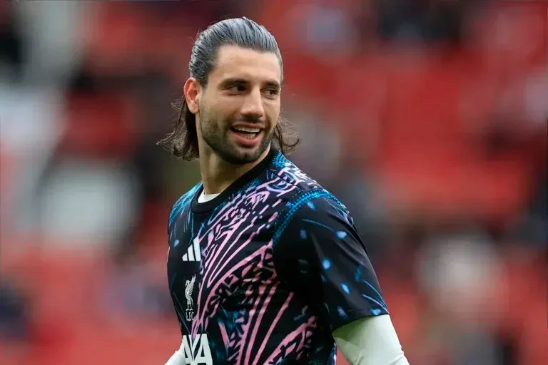 Dominik Szoboszlai puji suporter Newcastle United usai Liverpool imbang 2-2