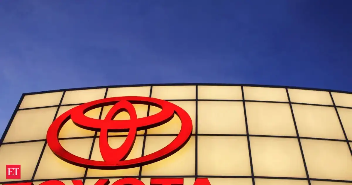 Donald Trump bidik Kanada, Toyota dan Honda terancam tarif impor