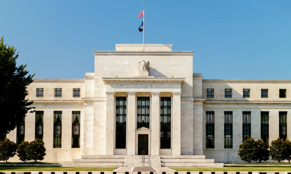 Donald Trump sebut Federal Reserve politis dalam kebijakan suku bunga