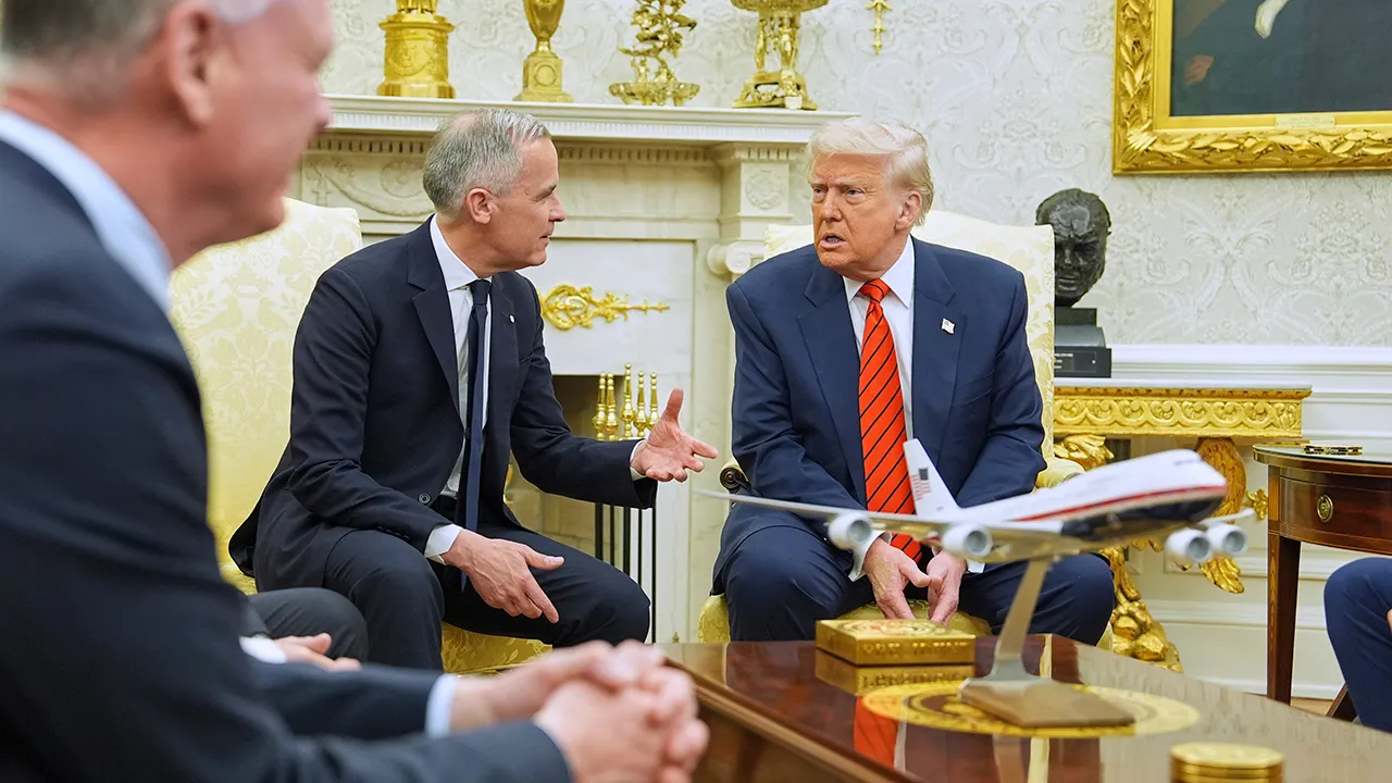 Donald Trump usul ganti nama Danau Ontario di tengah sengketa perdagangan