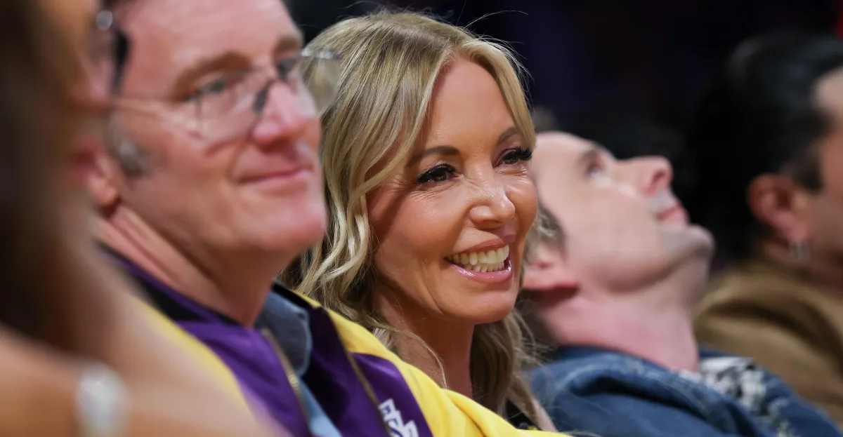 Konflik internal Los Angeles Lakers memanas terkait kepemimpinan Jeanie Buss