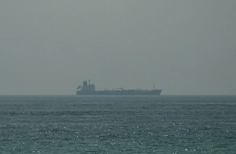 Dua pelaut tewas dalam serangan tanker di Selat Hormuz