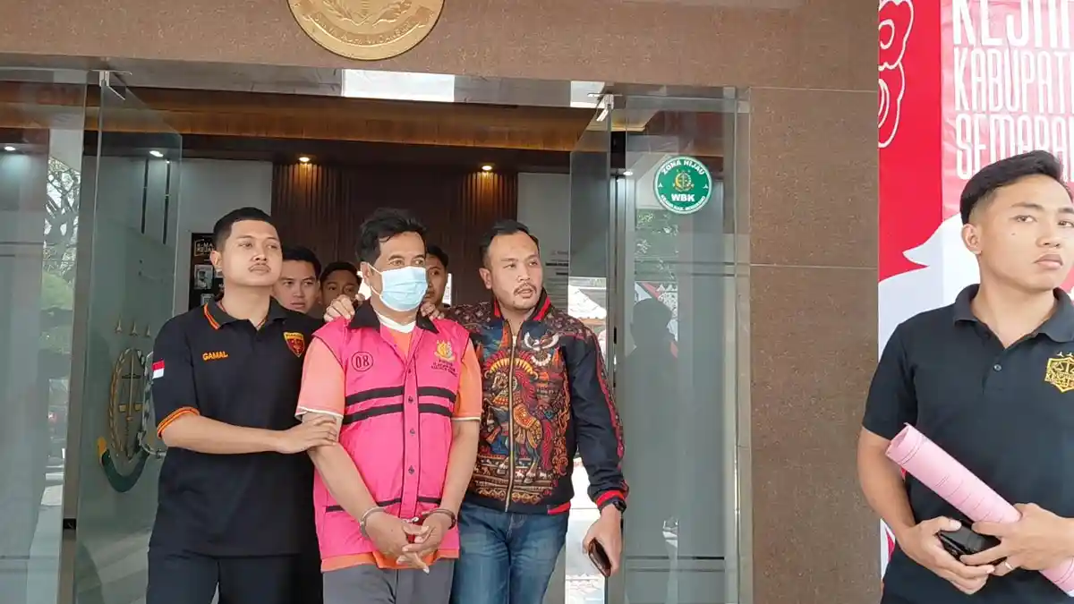 Edi Naryanto terpidana korupsi PTPN Cilacap yang buron 10 tahun ditangkap di Bandung