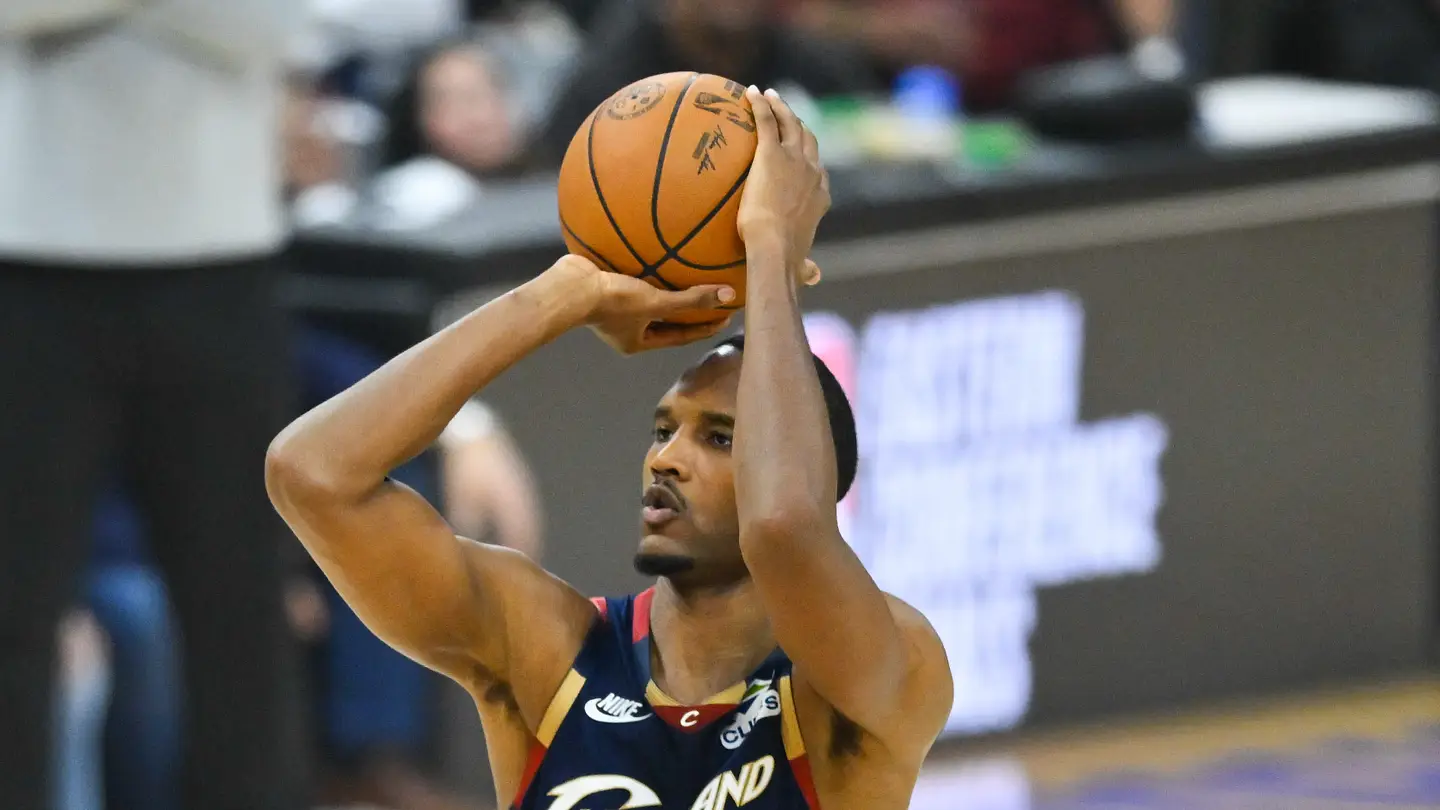 Evan Mobley wajib perbaiki akurasi tembakan tiga poin bersama Cleveland Cavaliers