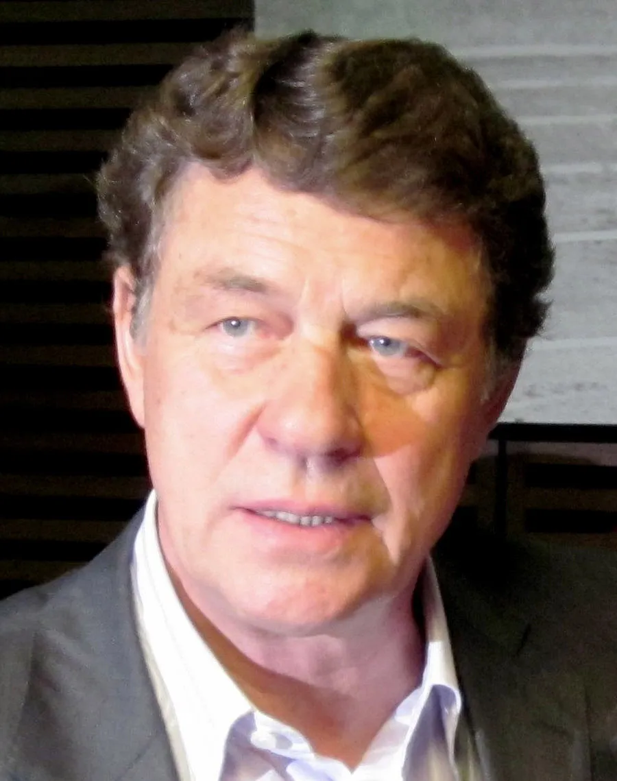 Otto Rehhagel sukses mencatat sejarah sebagai pelatih legendaris sepak bola Jerman dan Yunani