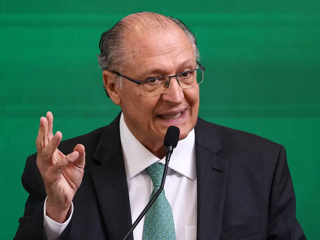 Geraldo Alckmin dorong percepatan penurunan suku bunga untuk pertumbuhan ekonomi Brasil