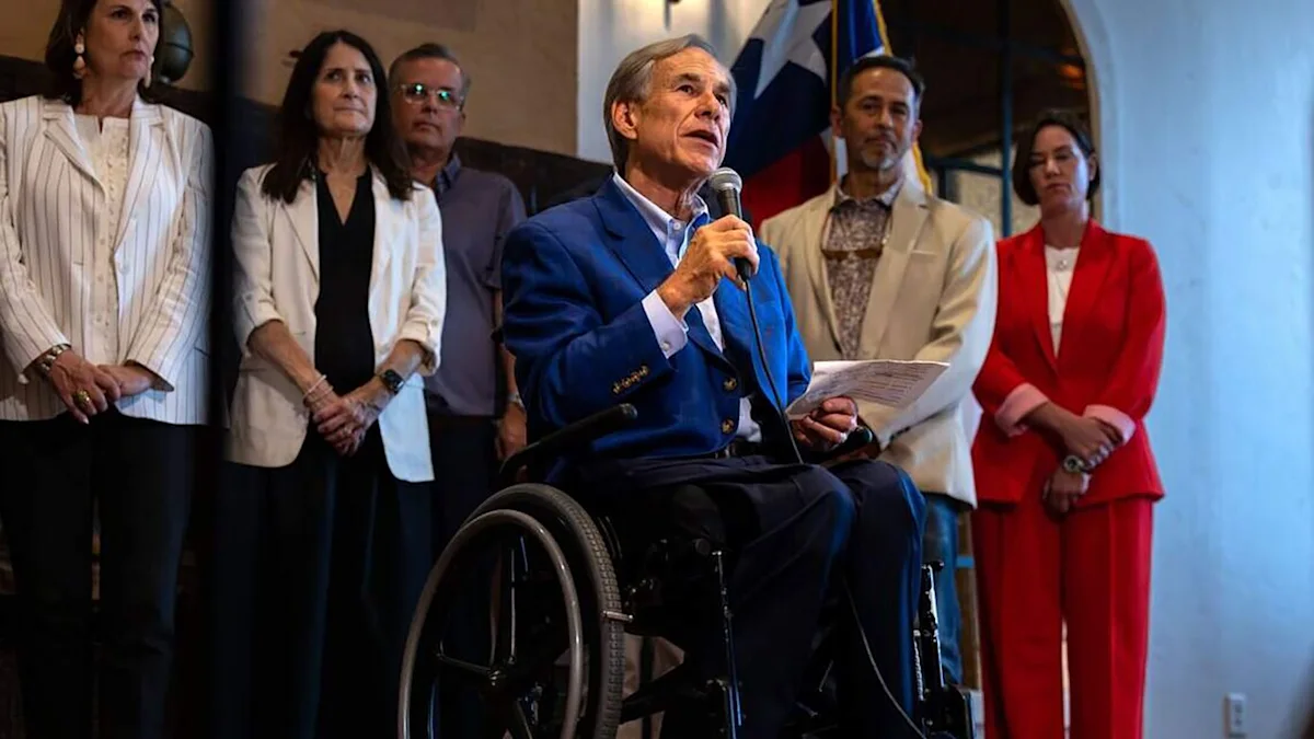 Gubernur Texas Greg Abbott sebut pusat data AI gali kuburan sendiri
