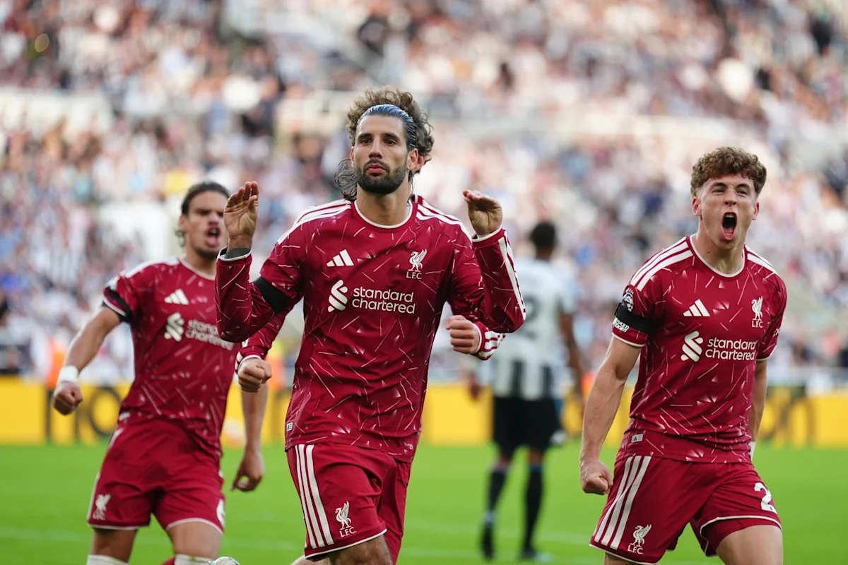 Hasil skor Newcastle vs Liverpool imbang 2-2 berkat penalti Dominik Szoboszlai
