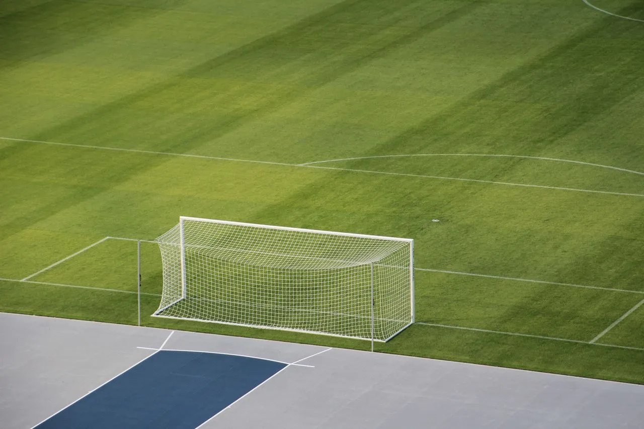 Royal Antwerp dan KRC Genk berbagi angka dalam drama delapan gol di Jupiler Pro League