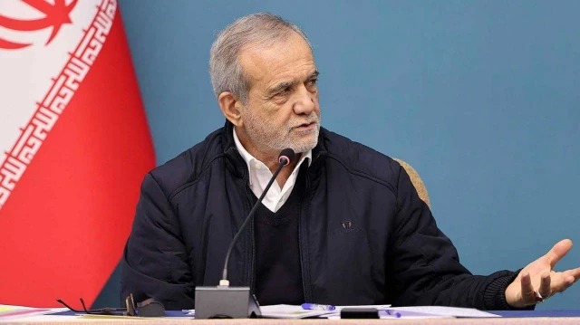Presiden Iran Masoud Pezeshkian tetapkan syarat buka Selat Hormuz untuk AS