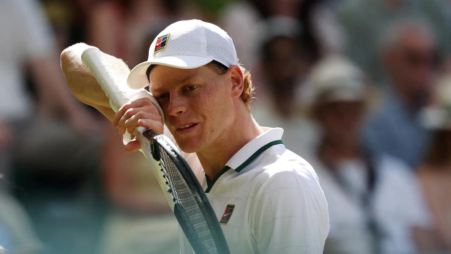 Jannik Sinner terpaksa absen di US Open 2026 akibat cedera lutut
