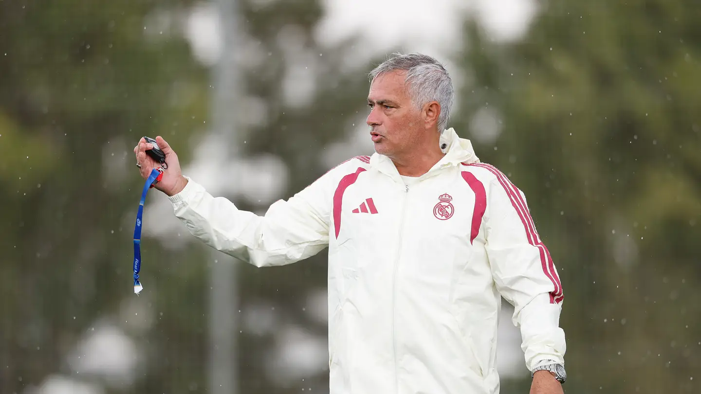 Jose Mourinho dihadapkan pada pilihan sulit menentukan kapten Real Madrid musim ini