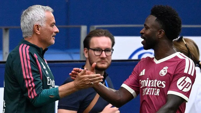 Jose Mourinho ungkap peran kunci di balik kontrak baru Vinicius Jr