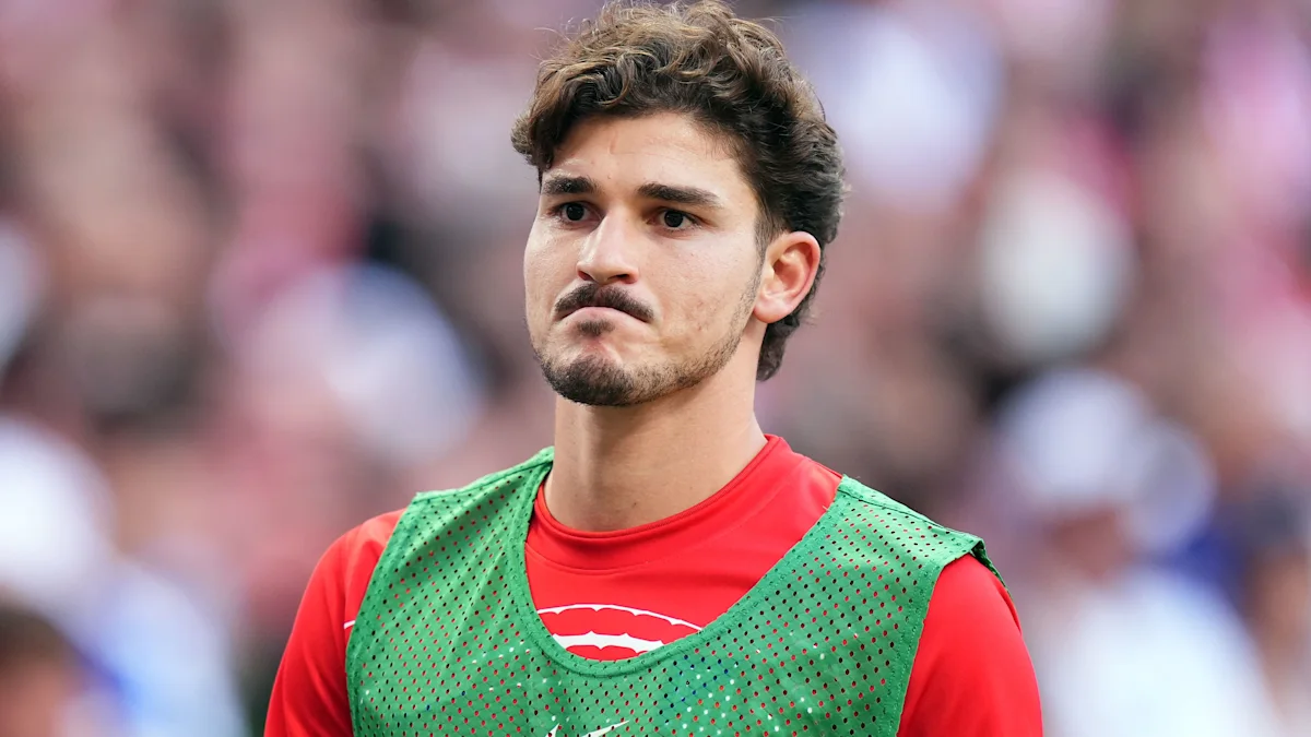Julian Alvarez pastikan bertahan di Atletico Madrid dan tolak tawaran klub lain