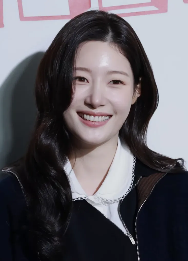 Jung Chae-yeon sukses meniti karier sebagai aktris populer di Korea Selatan