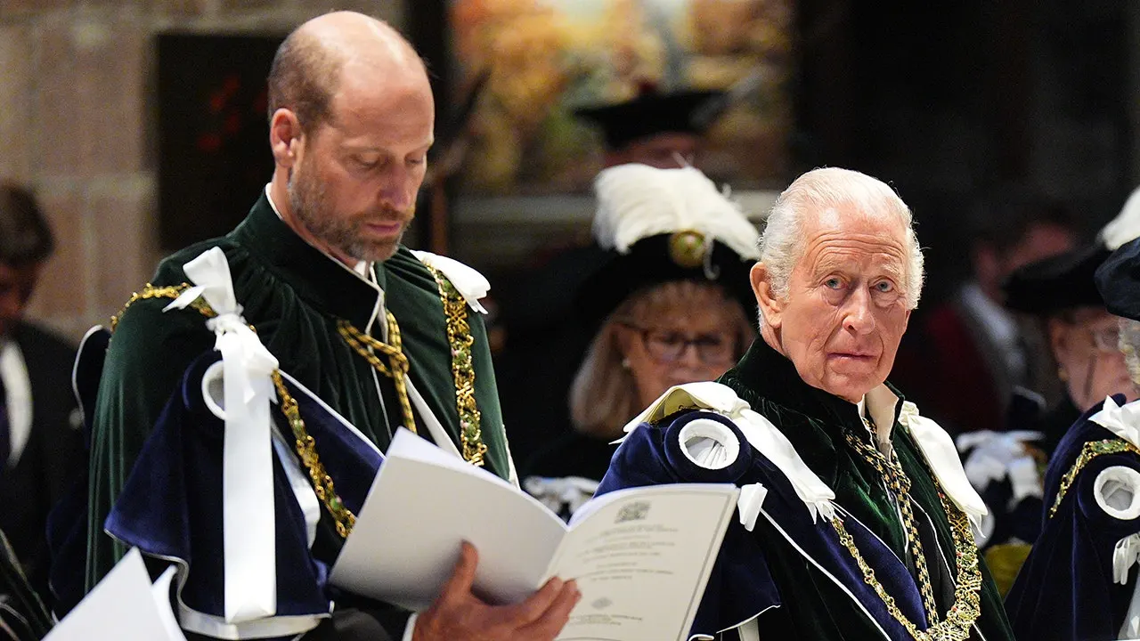 King Charles III dan Prince William menghadiri kebaktian di Skotlandia