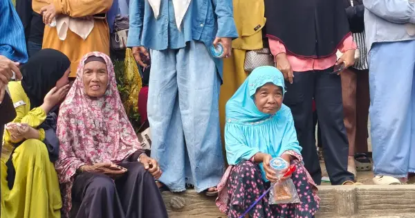 Warga korban banjir di Langsa unjuk rasa tuntut transparansi bantuan pemerintah