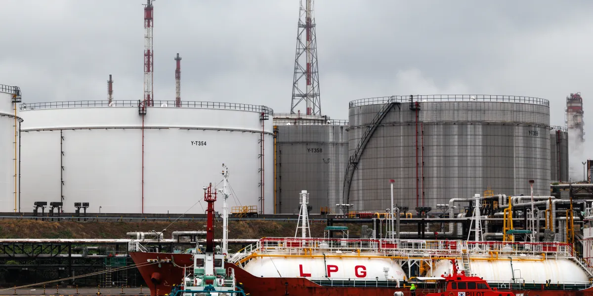 Krisis Selat Hormuz memaksa negara-negara Asia rombak strategi energi minyak dan gas
