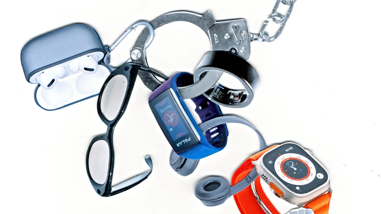 Kritik tajam terhadap perangkat wearable tech dan kacamata pintar