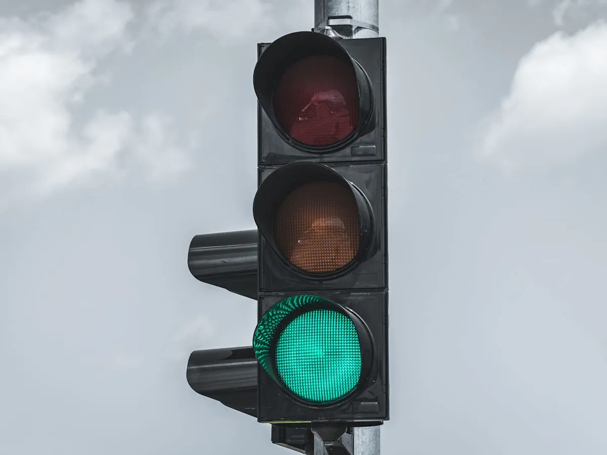 Sistem lampu lalu lintas rest in red di Albuquerque beri lampu hijau bagi pengendara taat kecepatan