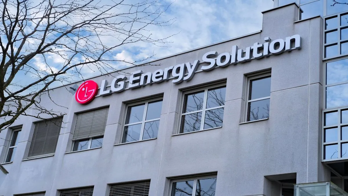 LG mulai produksi massal solusi telematika 5G untuk pabrikan mobil Eropa