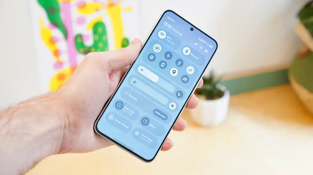 Lima pengaturan Android yang wajib dimatikan demi keamanan ponsel