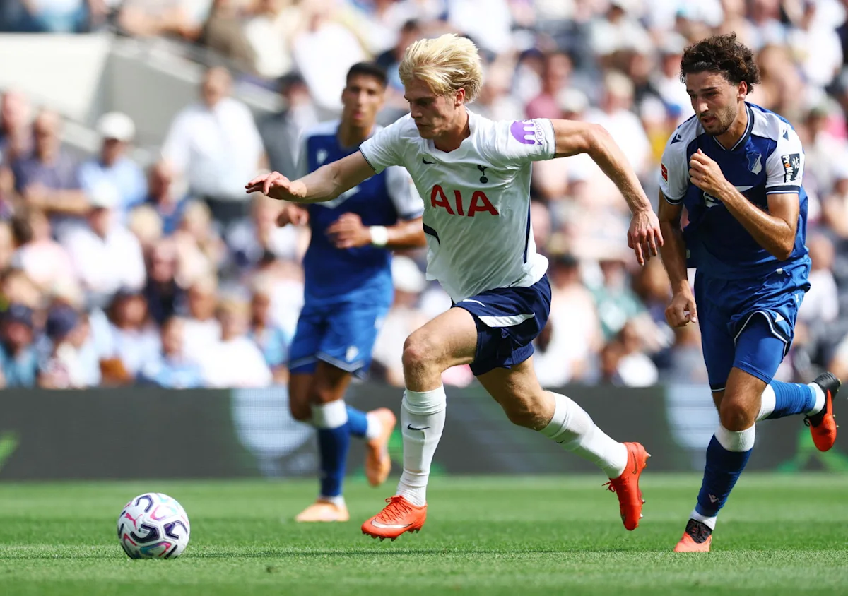 Tottenham Hotspur mematok harga tinggi untuk penjualan Lucas Bergvall ke Newcastle United