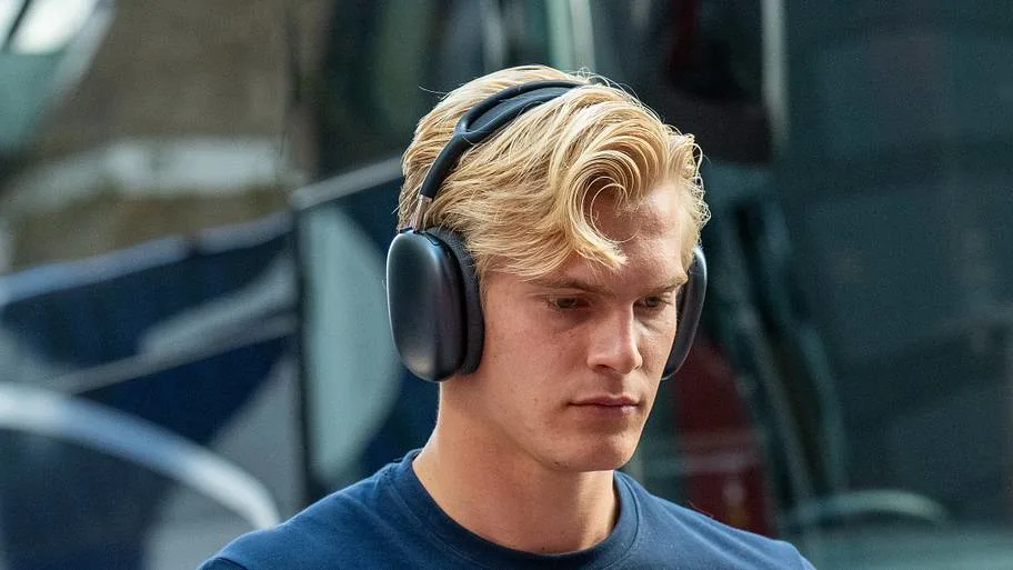 Lucas Bergvall mengemban label mengkhawatirkan di Tottenham Hotspur