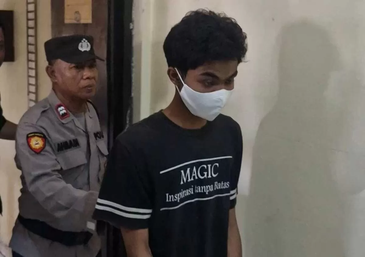 Mahasiswa semester akhir di Semarang nekat curi HP teman kos dan buang barang bukti ke selokan