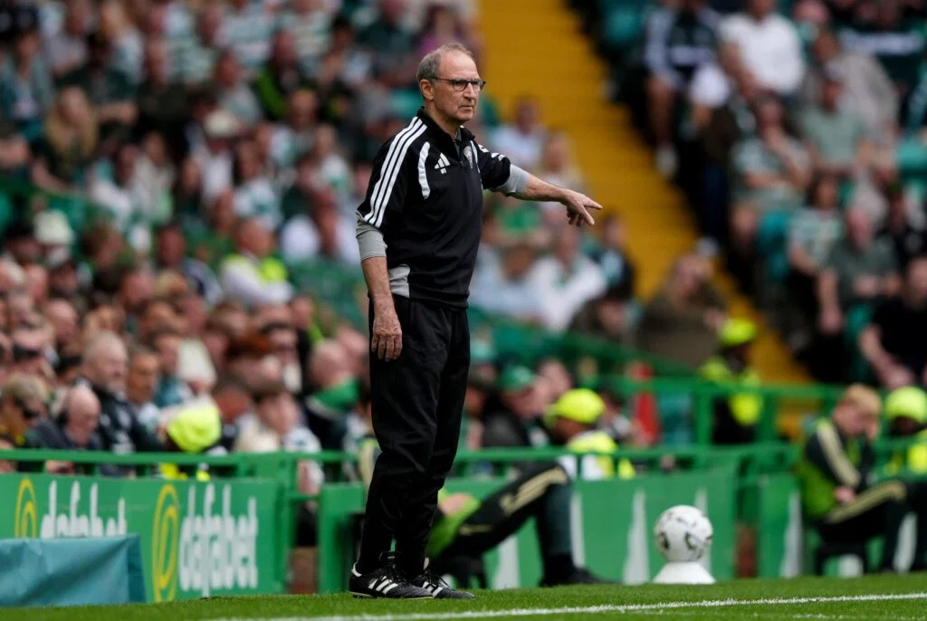 Martin O'Neill terkejut suporter Celtic tetap beri dukungan usai tersingkir dari LASK