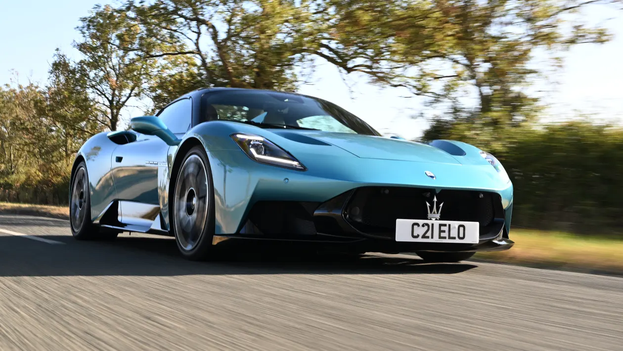 Maserati MCPura Cielo Spyder tawarkan performa buas mesin V6 tanpa hybrid