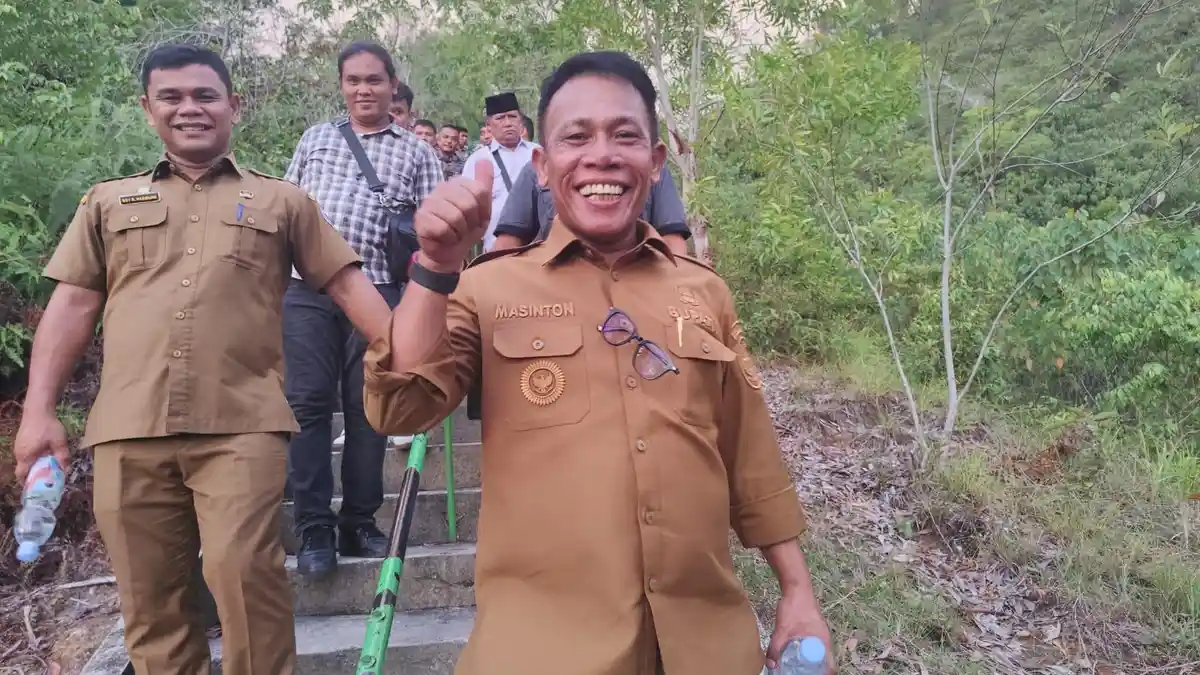 Bupati Tapteng Masinton Pasaribu tegas menolak wacana pemakzulan dan memilih hormati pilihan rakyat